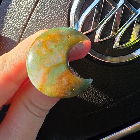 Moss Agate Crystal Car Vent Clip - Picture 5 of 6